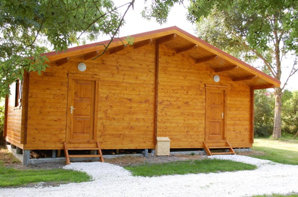 Camping Les 2 Salamandres Arces-sur-Gironde Exterior photo